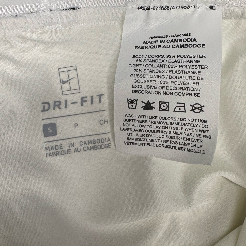Nike White Women's Tennis Skirt | Model Off Duty Athleisure - Picture 5 of 5